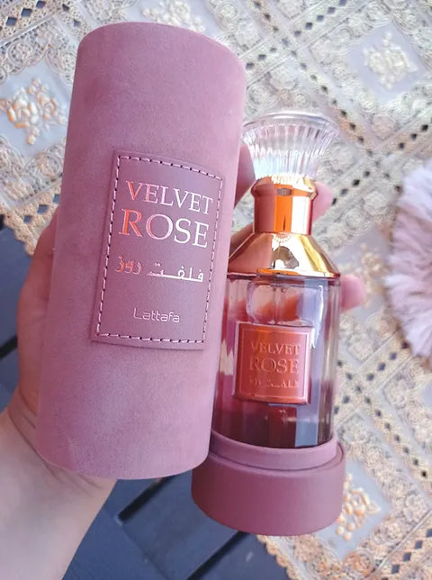 Velvet Rose de Lattafa